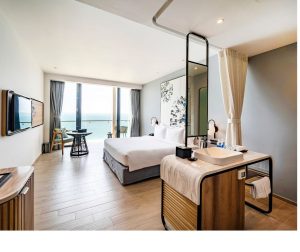 phòng deluxe view biển khách sạn anya premier quy nhơn th travel 2024